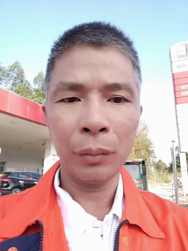 静候缘分的第一张照片--梧州蓝颜知己交友网