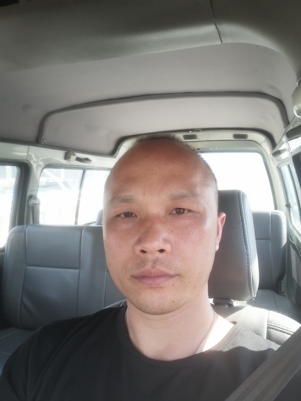 新旺丁的第一张照片--梧州蓝颜知己交友网