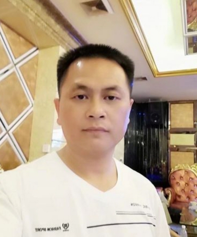 小梁的第二张照片--梧州蓝颜知己交友网